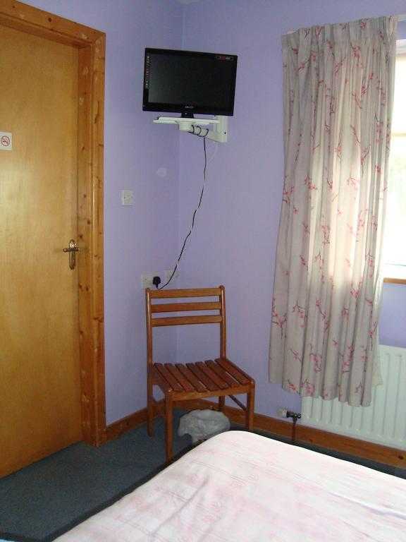Hy Breasal B&B Achill Sound Chambre photo